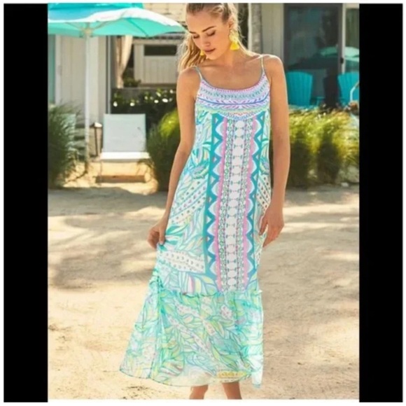 Lilly Pulitzer Dresses & Skirts - Lilly Pulitzer Colorful Maxi Dress